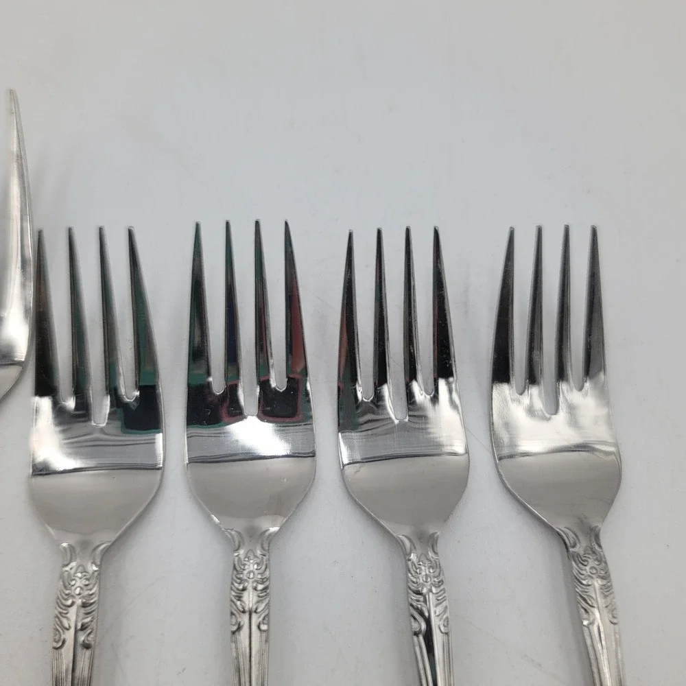 Ekco Eterna Beaumont Stainless Flatware 11pc Set Knives Forks Japan Ornate